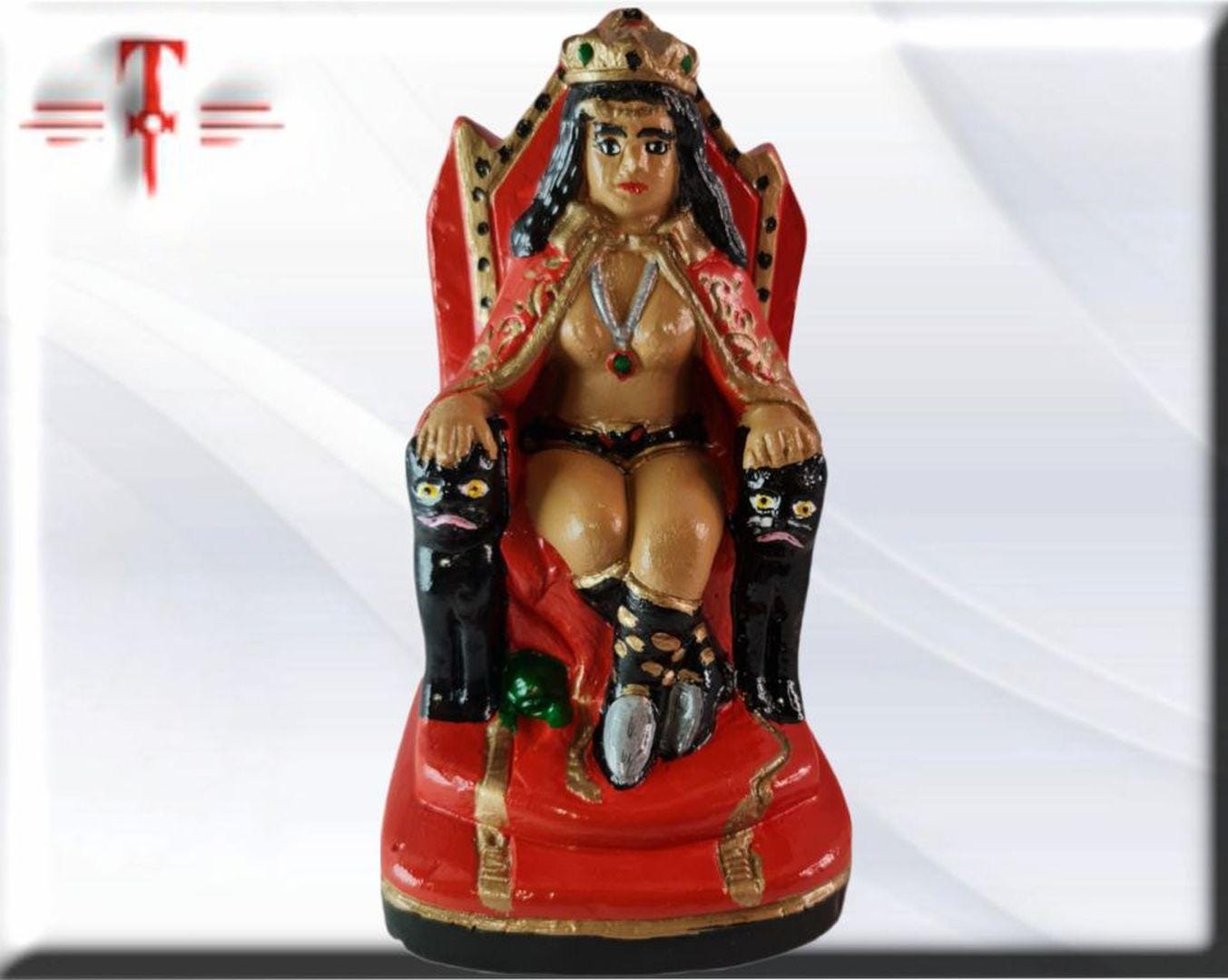 Pomba gira Reina sentada en trono, candomble, Kimbisa, Umbanda