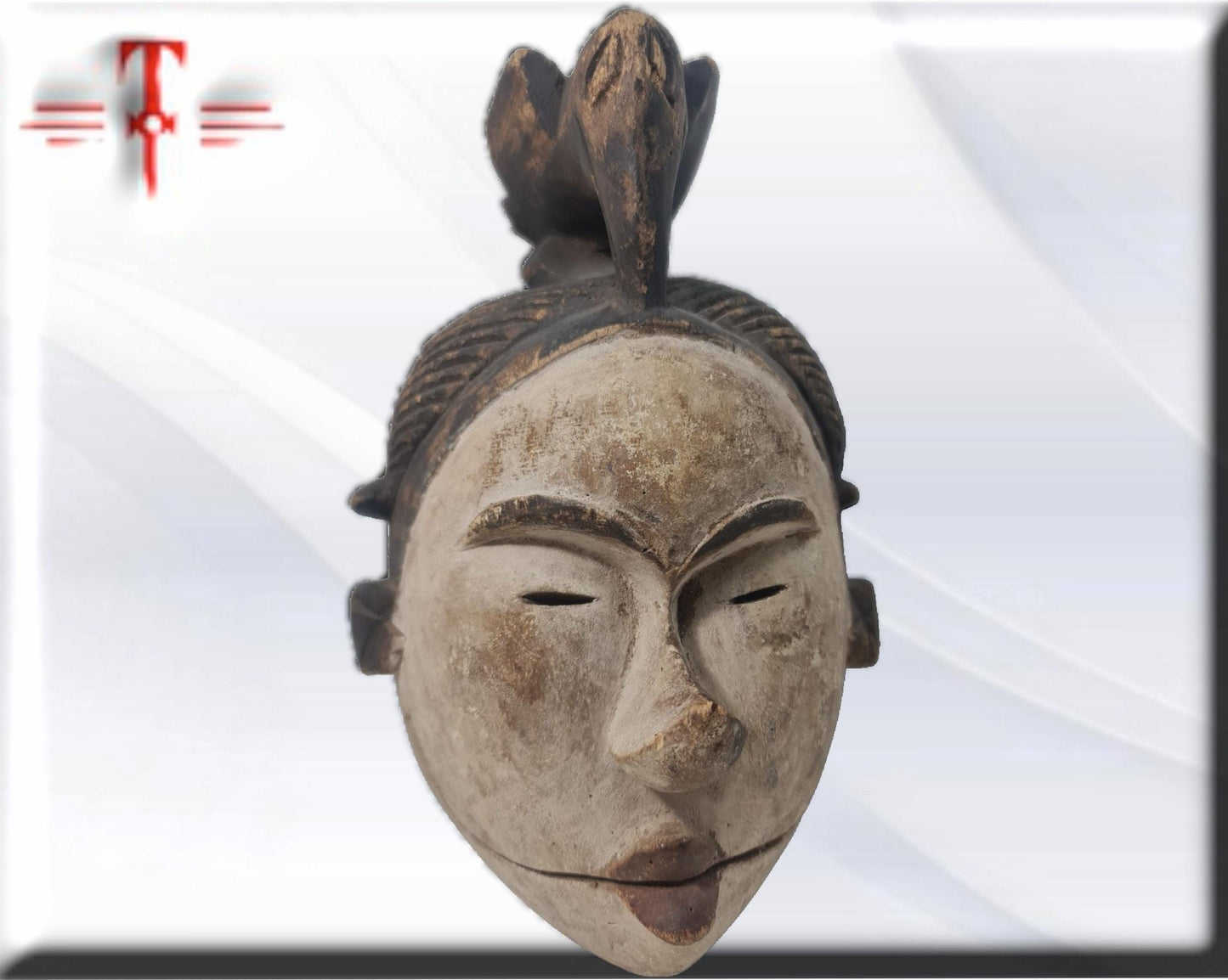 Antigua mascara africana Punu arte africano