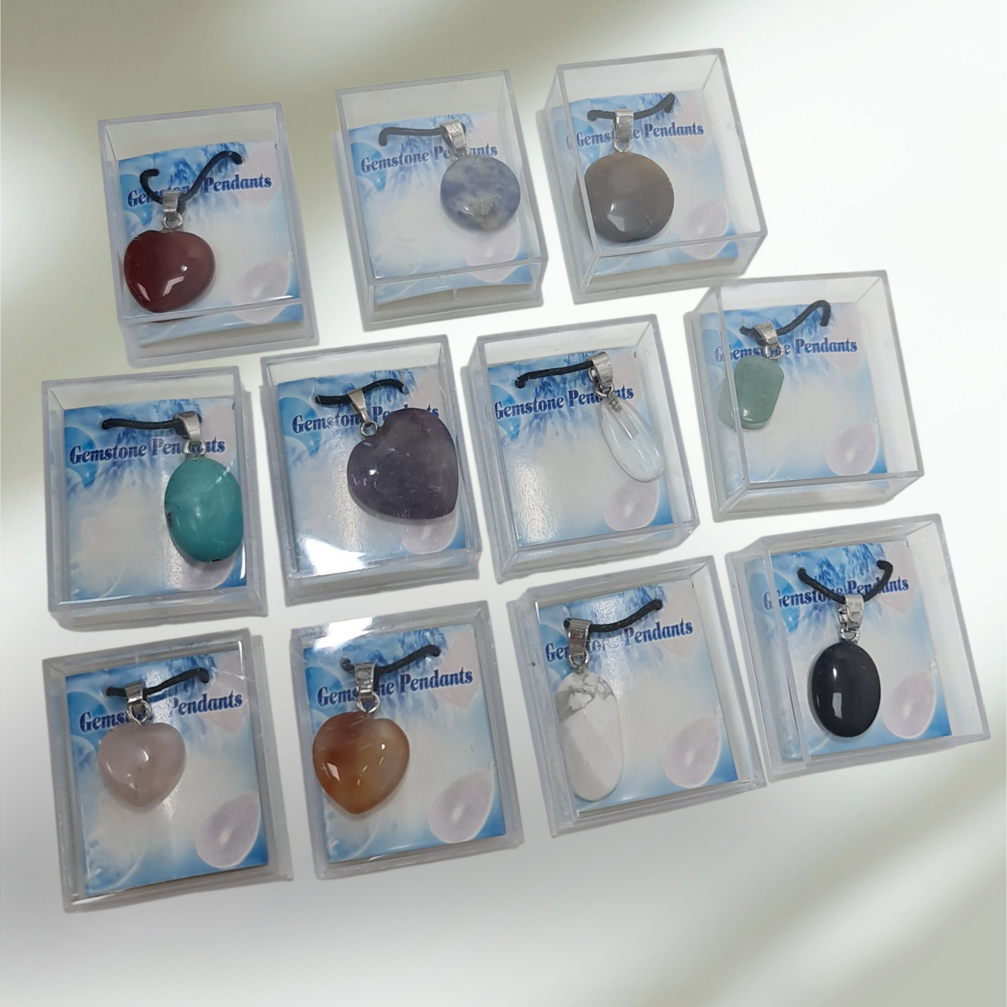 Colgantes de gemas naturales variados