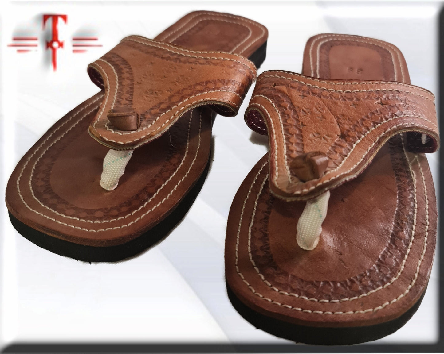 Sandalias de cuero Africanas , producto artesanal .