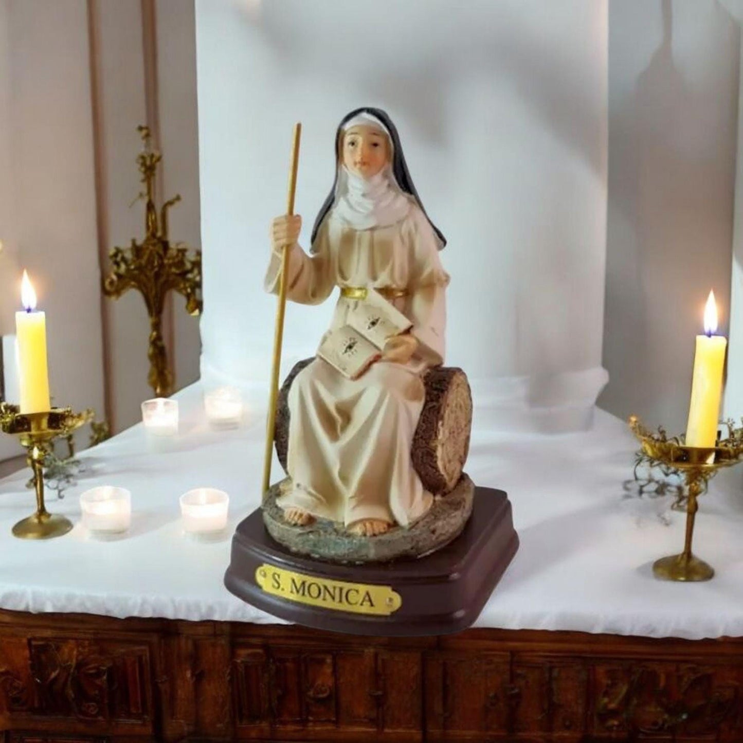 Santa Monica. virgenes y santos católicos , productos religiosos