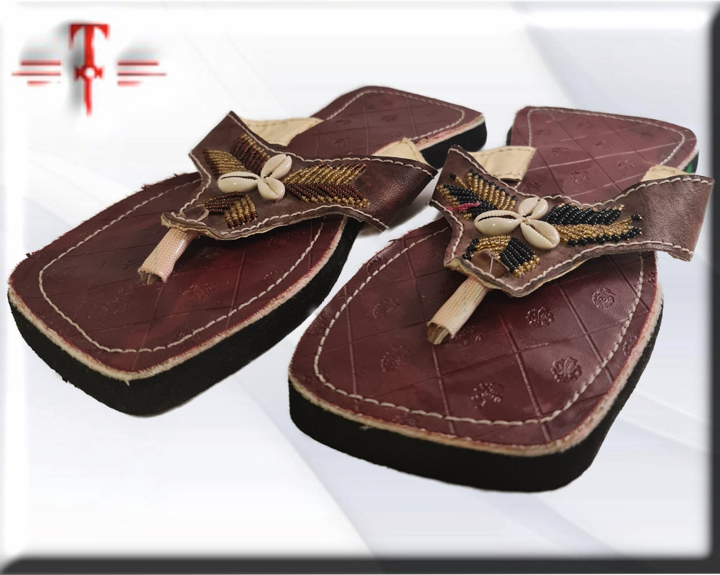 Sandalias de cuero Africanas , producto artesanal .