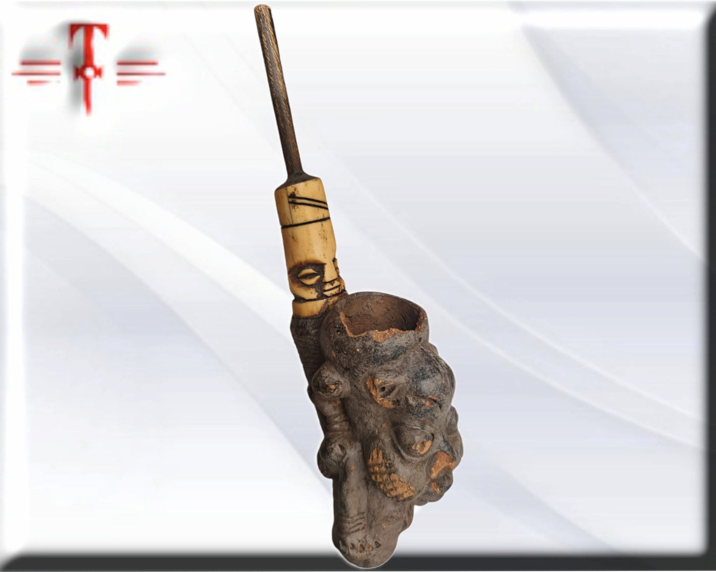 Antigua Pipa Bamileké ( Terracota ,arte africano) Ancient Bamileké Pipe (Terracotta, African art)