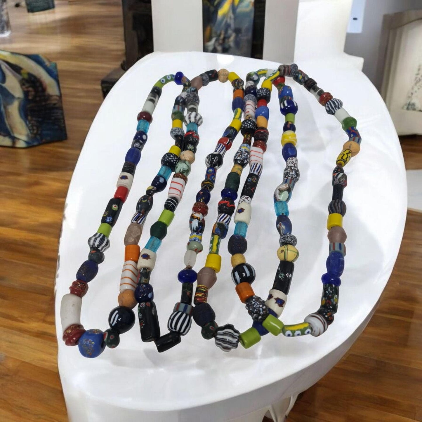 collar de cuentas africanas , cultura tradicional , arte africano , Cultura religiosa
