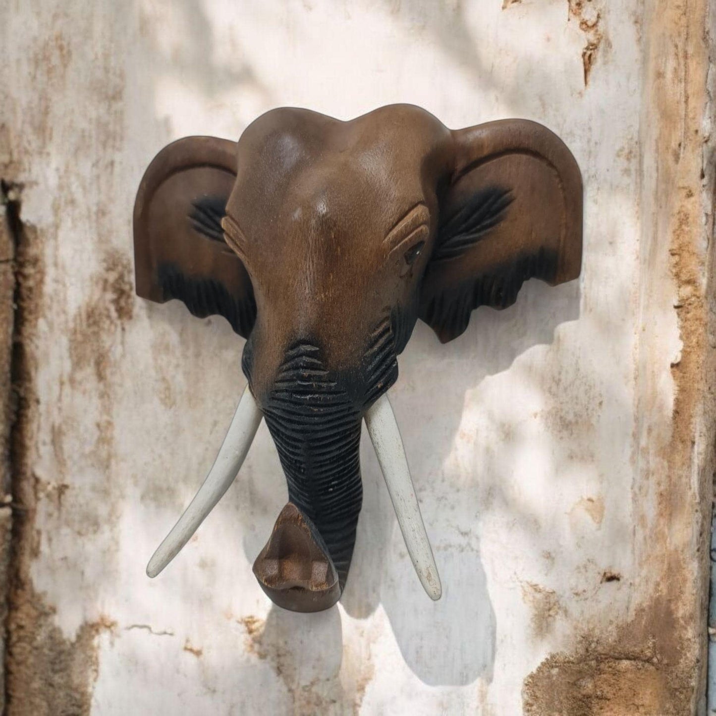 Mascara Elefante , Indonesia , hecho a mano
