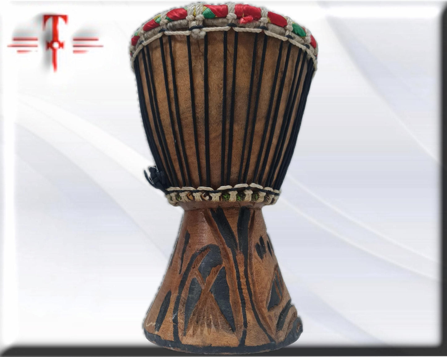 Djambe africano hechas a mano, instrumento musical , arte africano