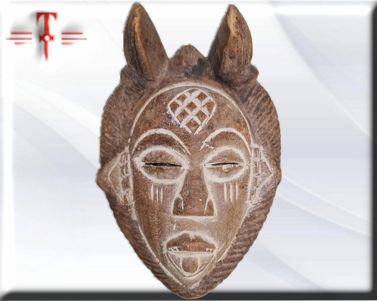 Máscara etnia Punu ( Gabon arte africano) Punu ethnic mask ( Gabon African art)