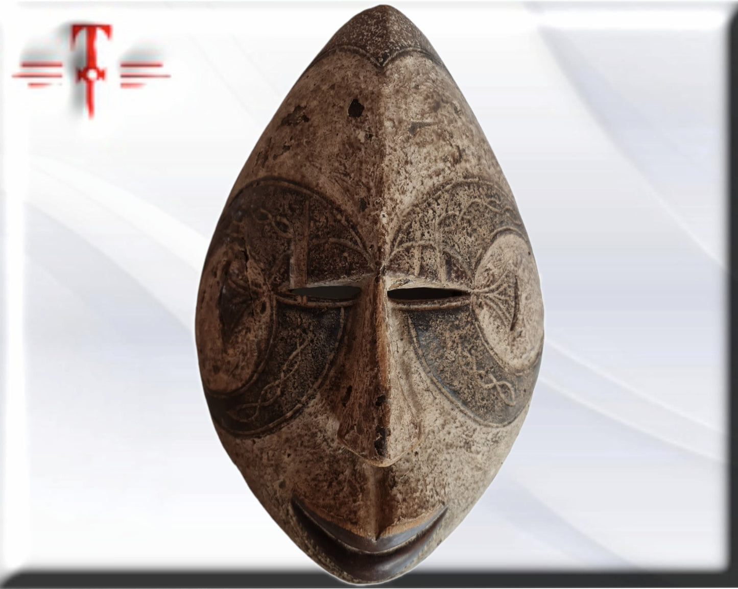 Máscara etnia Bembes ( Congo arte africano) Bembes ethnic mask (Congo African art)