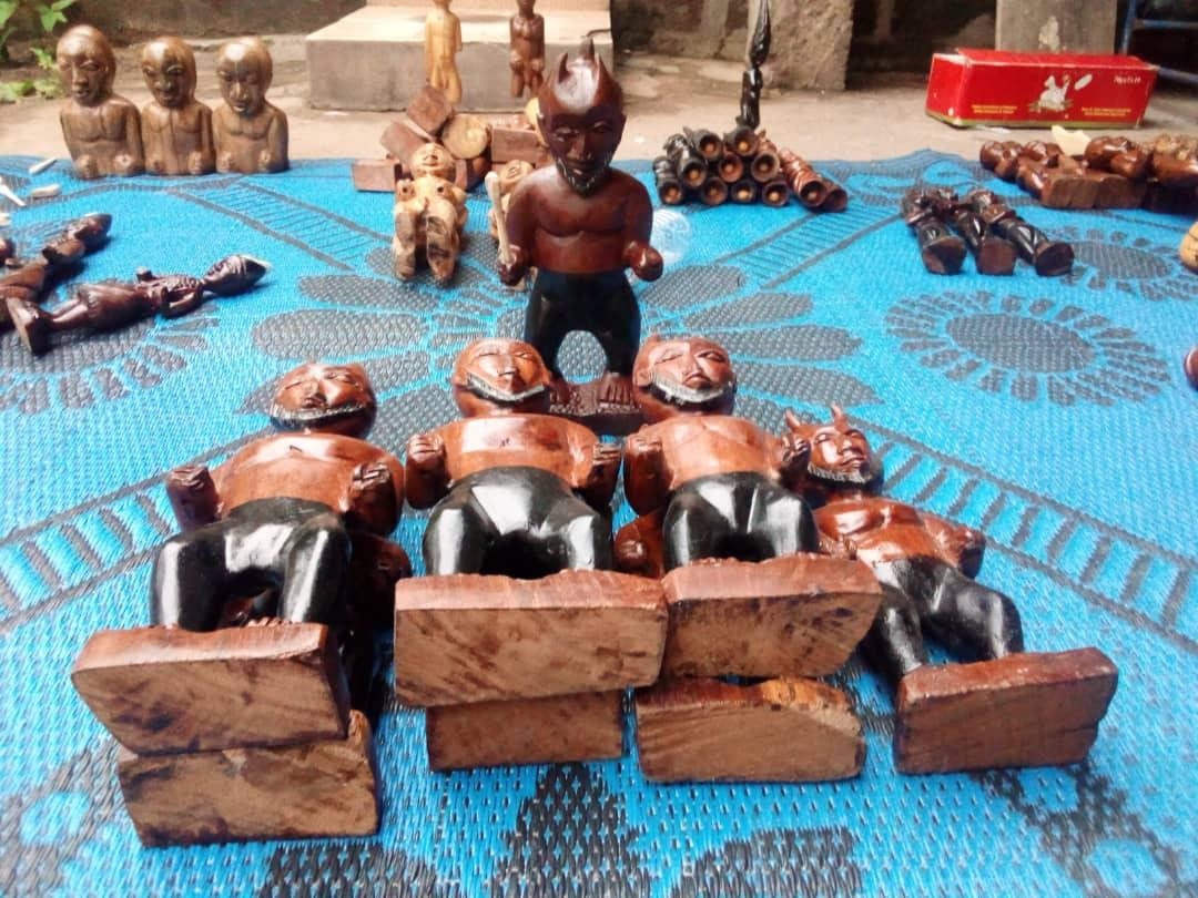Muñeco aboran madera abita - santería , yoruba, lucumí