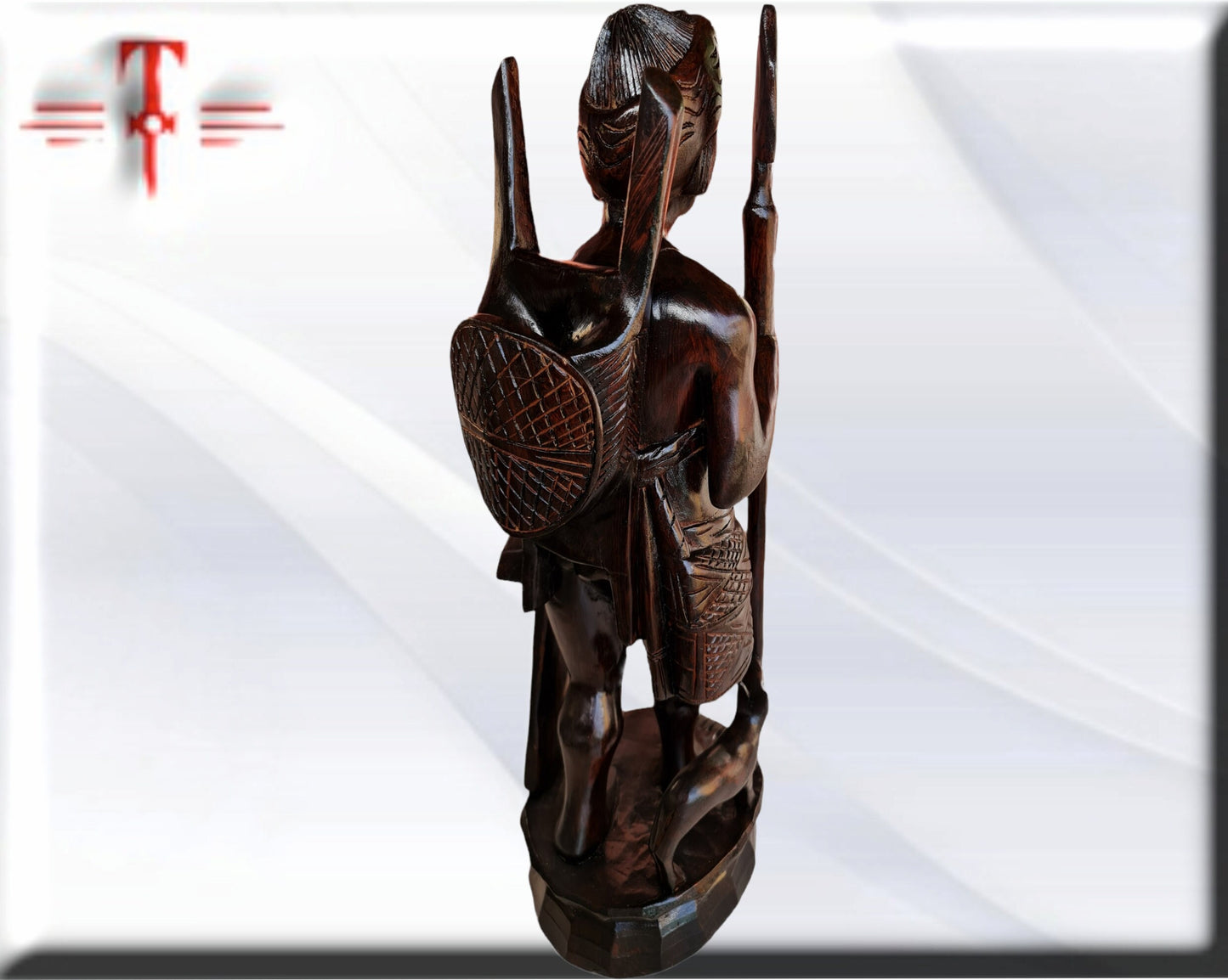 Talla de Indigena Hombre , tallado en maderas nobles
