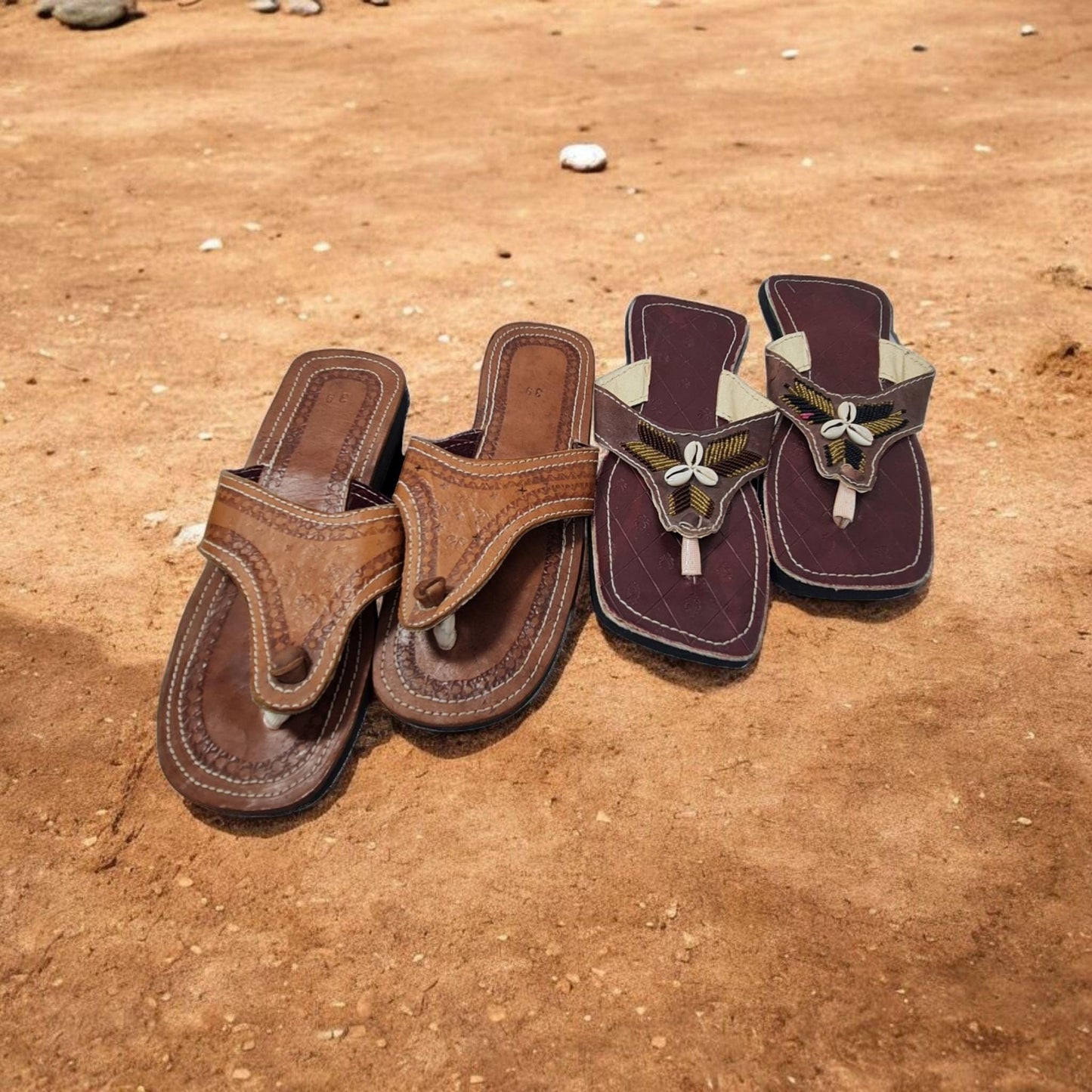 Sandalias de cuero Africanas , producto artesanal .