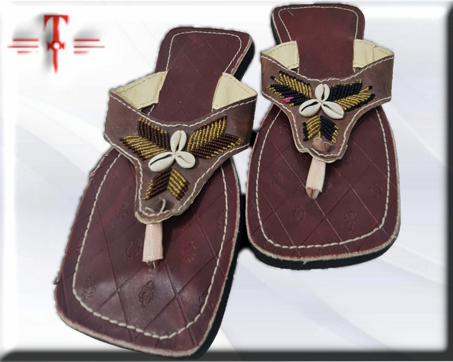 Sandalias de cuero Africanas , producto artesanal .