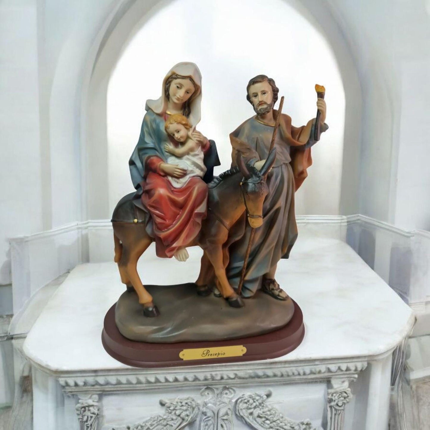 Nuestra Señora del Destierro , virgenes y santos catolicos