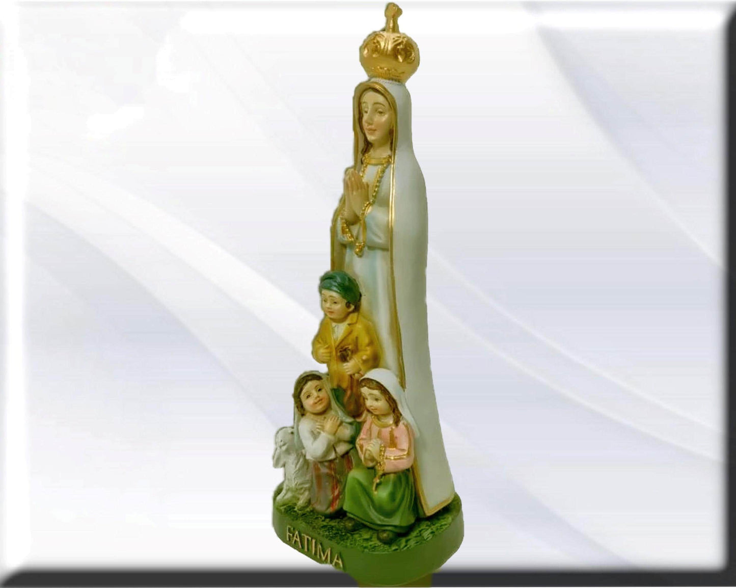 Nuestra señora de Fátima con pastores . Catholic Saints and Virgins, Religious products,
