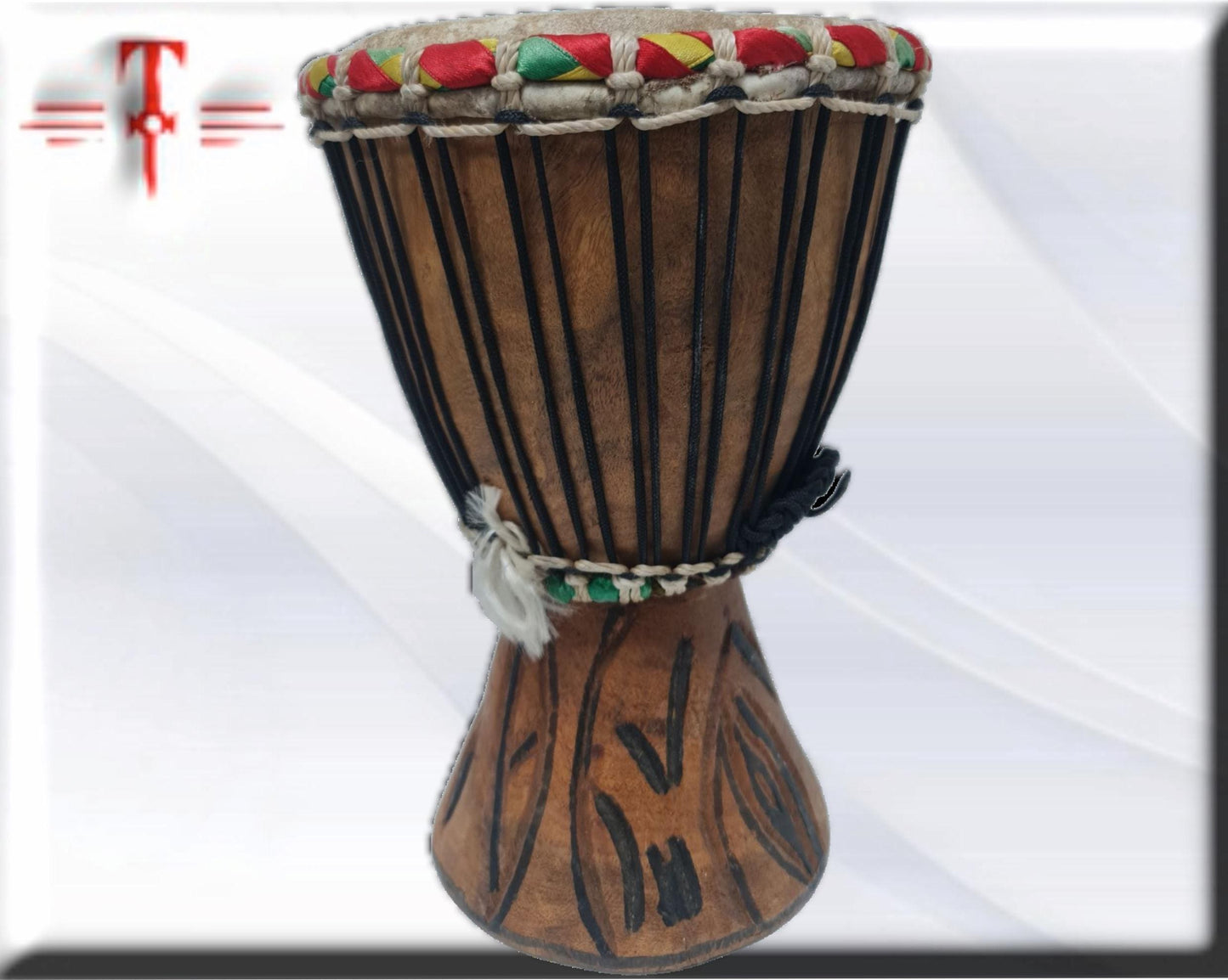 Djambe africano hechas a mano, instrumento musical , arte africano