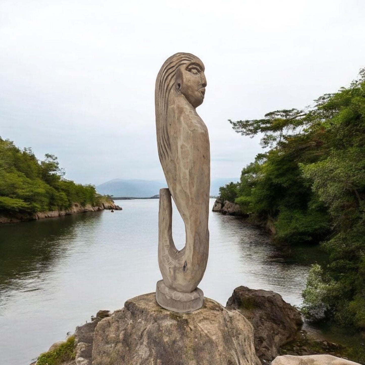 Escultura madera Mami Wata , original de Africa ( Benín ) Yemaya