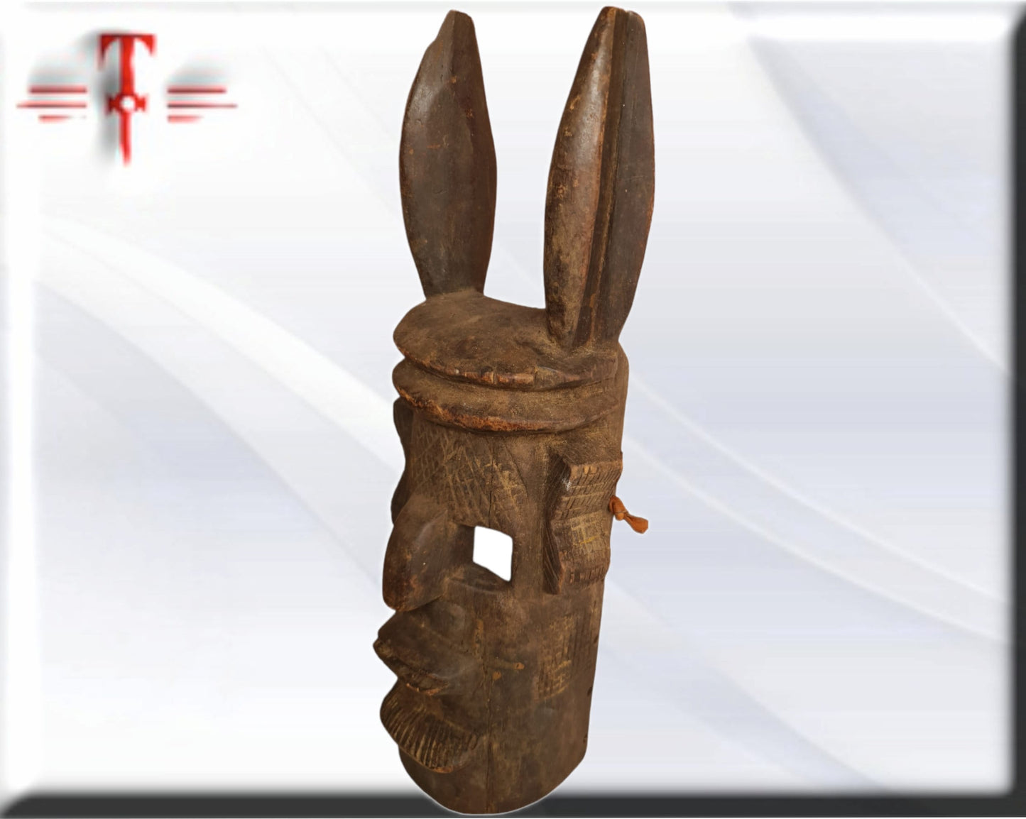 Antigua mascara Bamun Camerun arte africano