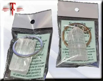 llaveros con bloque de selenita