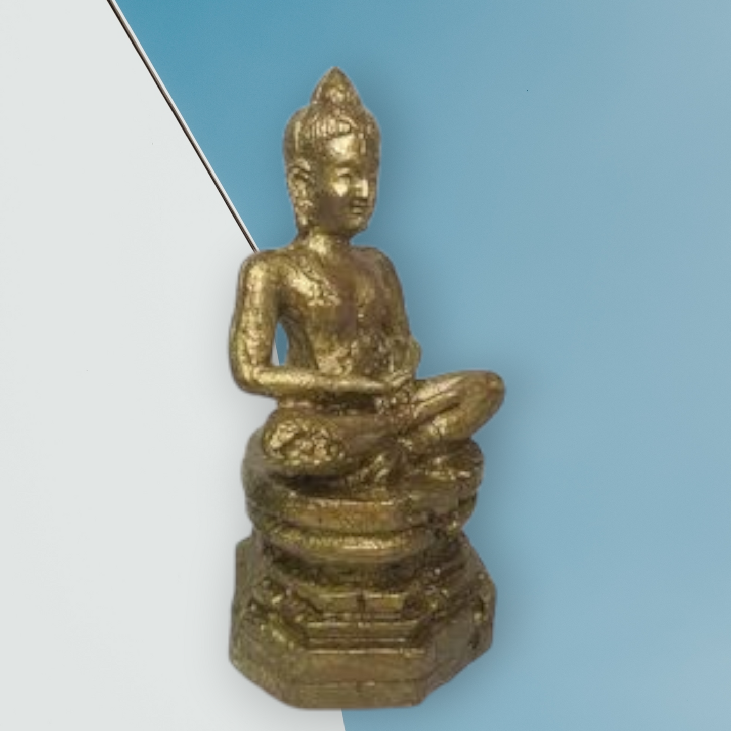 Buda Thai sentada