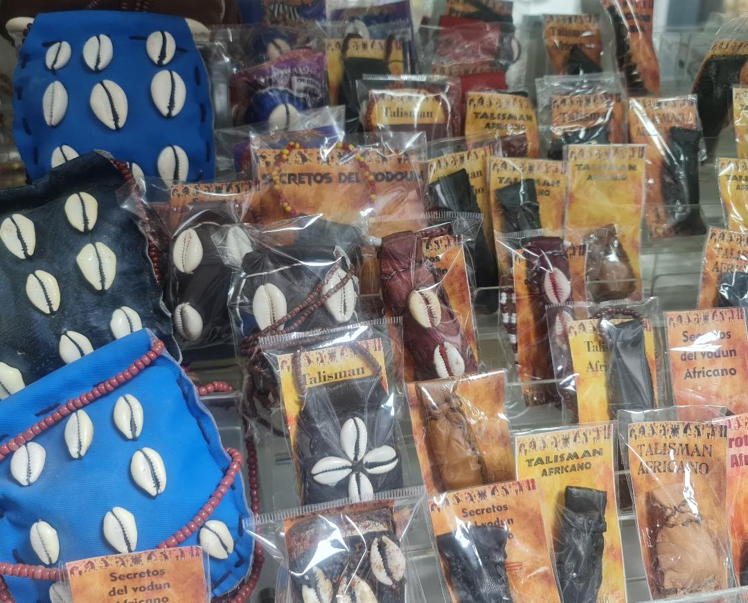 Amuletos y talismanes