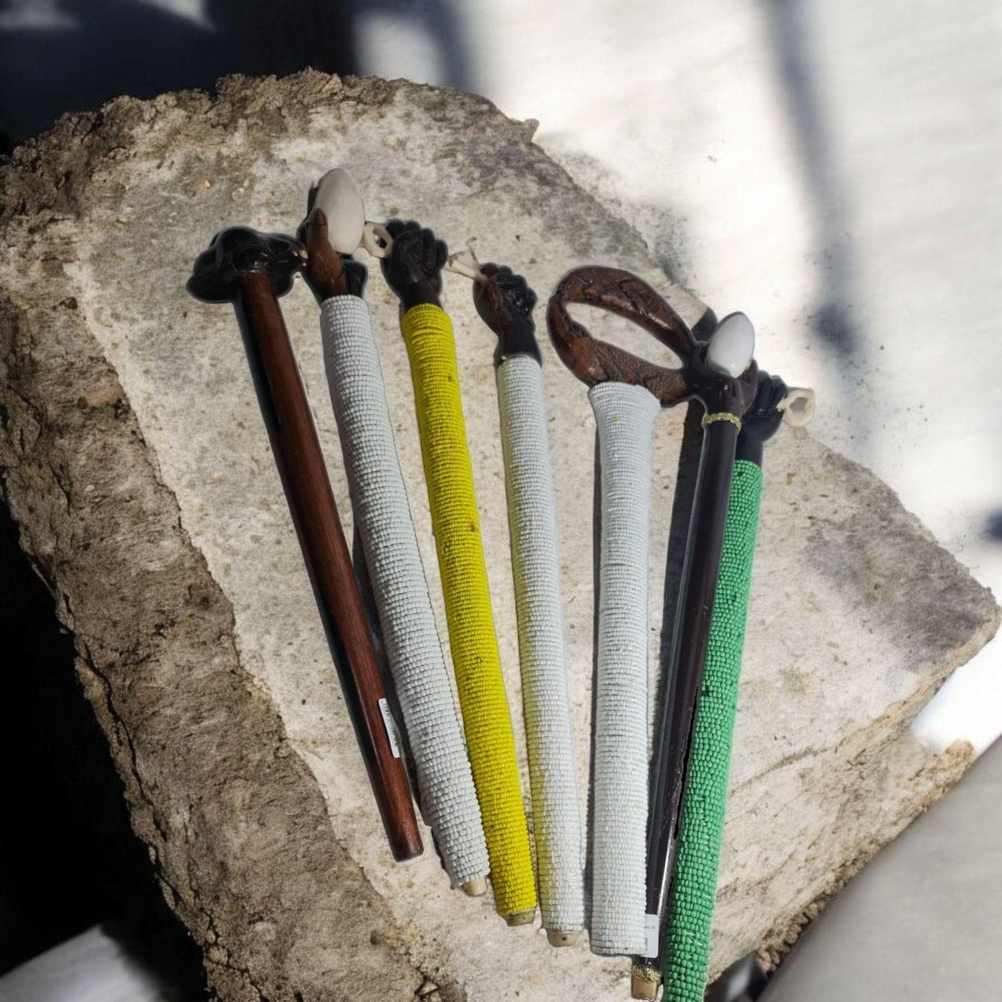 Bastones  africanos  , santería , Palo Mayombe , voodoo .
