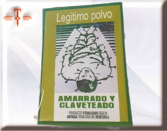 Polvos amarrado y claveteado