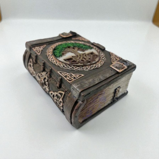 Libro caja árbol celta