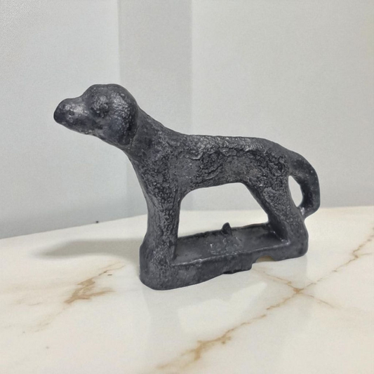 Perro de Hierro , refuerzo del Orisha Oggun Santeria Yoruba