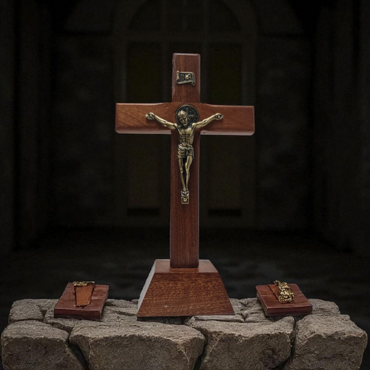 Cruz San Benito  , Santos y Vírgenes católicos , productos Religiosos