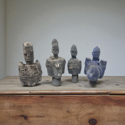 Fetiche Protección y espanta espíritus , arte africano , recetas ancestrales , producto original realizado por Hounnon .