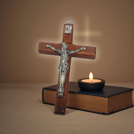 Cruz de madera 9cm  , Joyeria religiosa