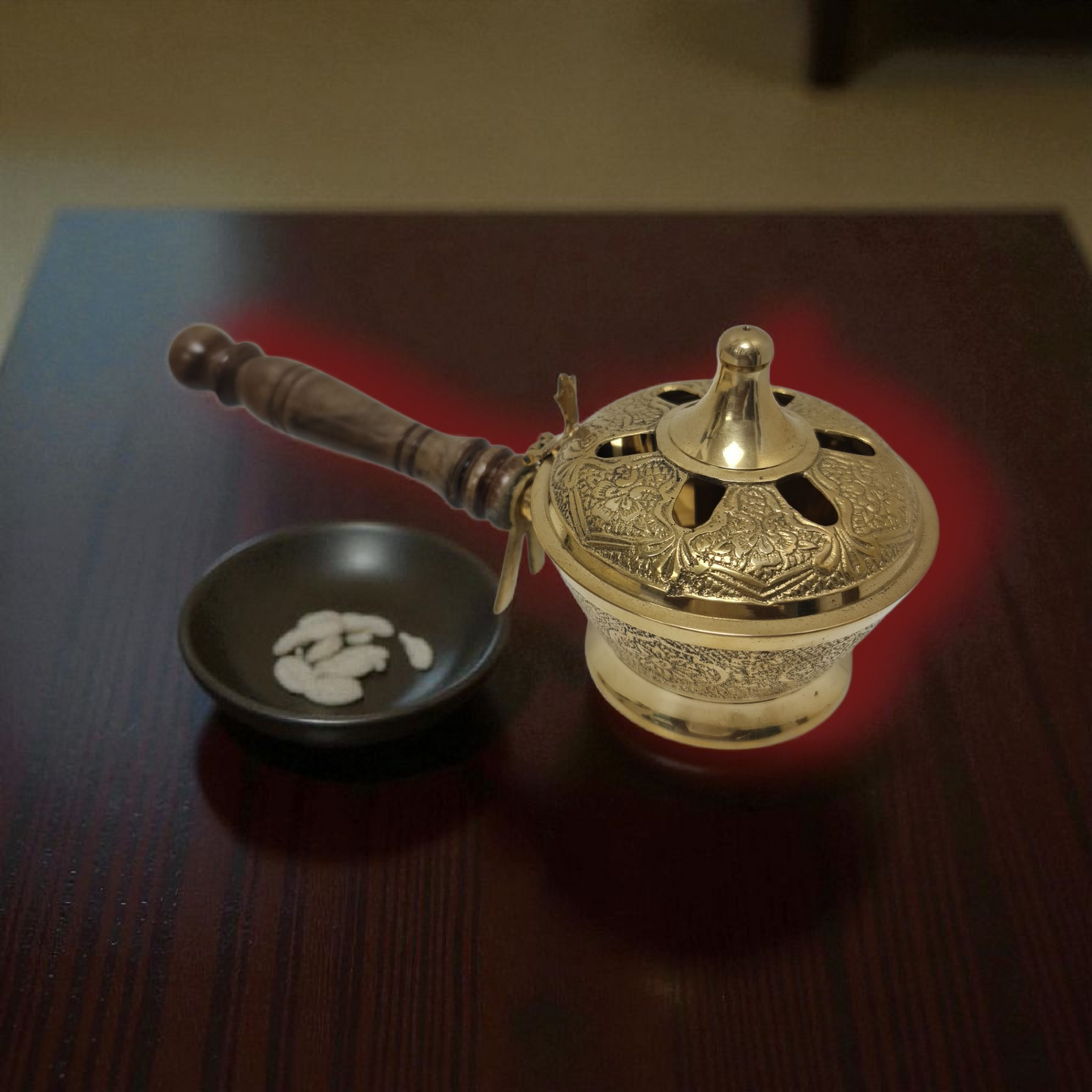 Quemador de latón con mango madera