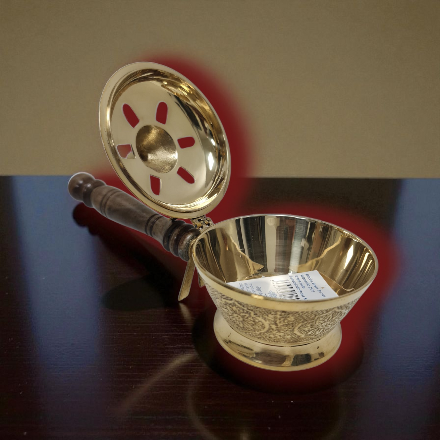 Quemador de latón con mango madera