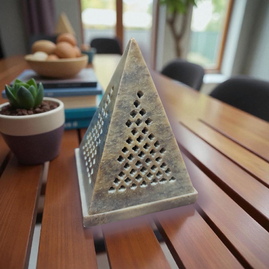 Porta velas pirámide Piedra