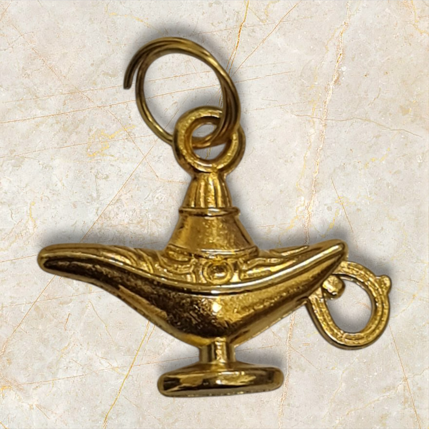 colgante amuleto Lampara de los deseos