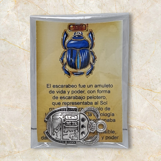 colgante amuleto escarabajo egipcio