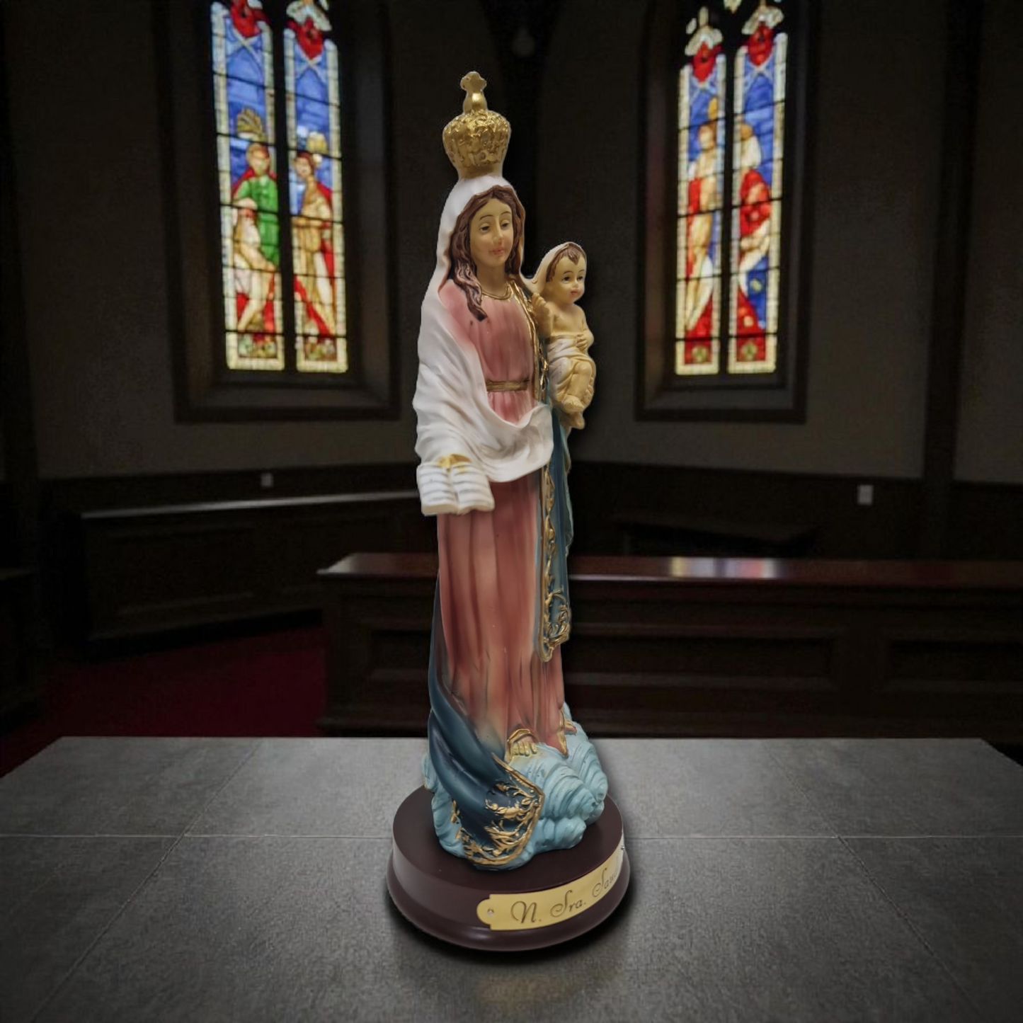 Nuestra Señora de la salud ( Saude ) con niño , virgenes y santos catolicos