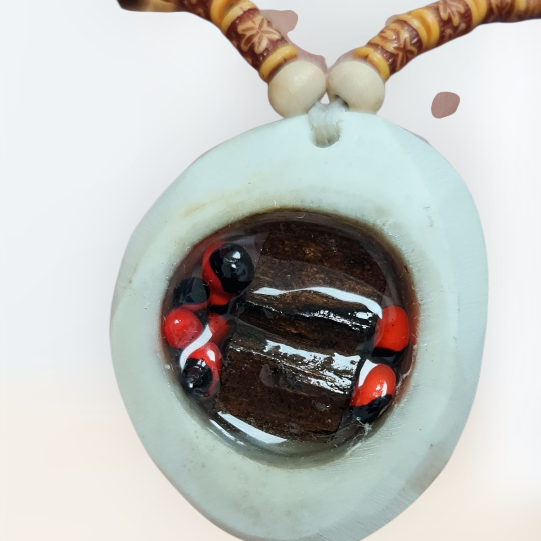 Colgante, amuleto de proteccion brujeria, original de Benín. Protección, amuleto.