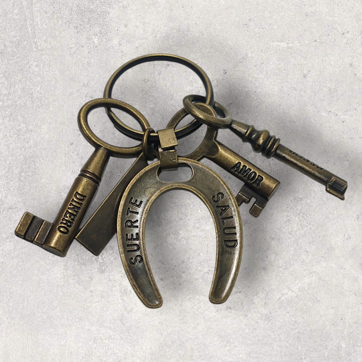 Llavero Herradura y llaves de la suerte