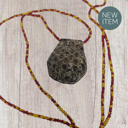 Amuleto para atraer dinero: secretos del vudú africano