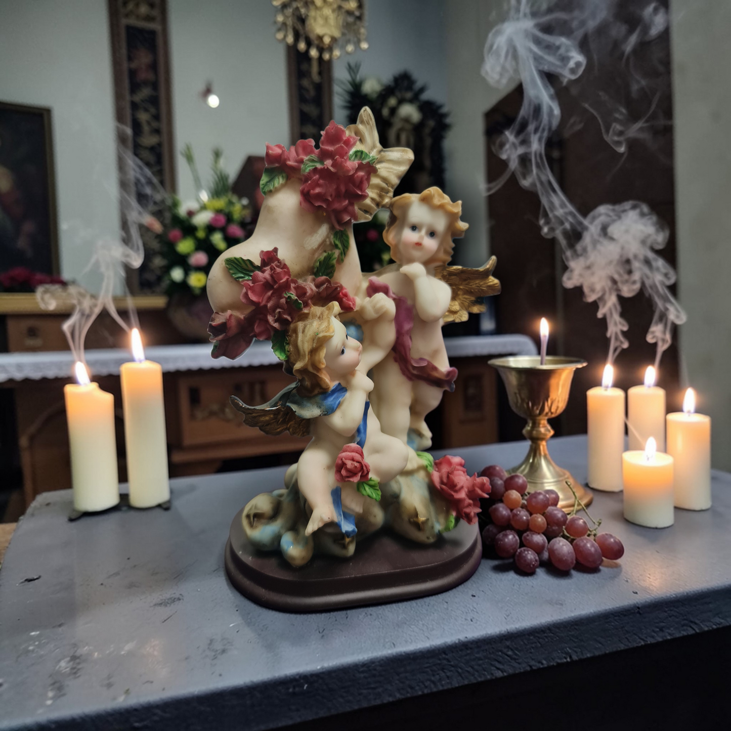 figura de Angeles con corazon , Santos y Vírgenes católicos , productos Religiosos