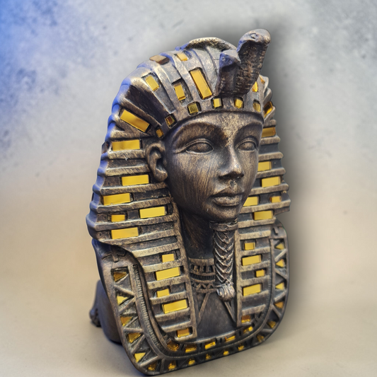 busto faraón egipcio con cristales