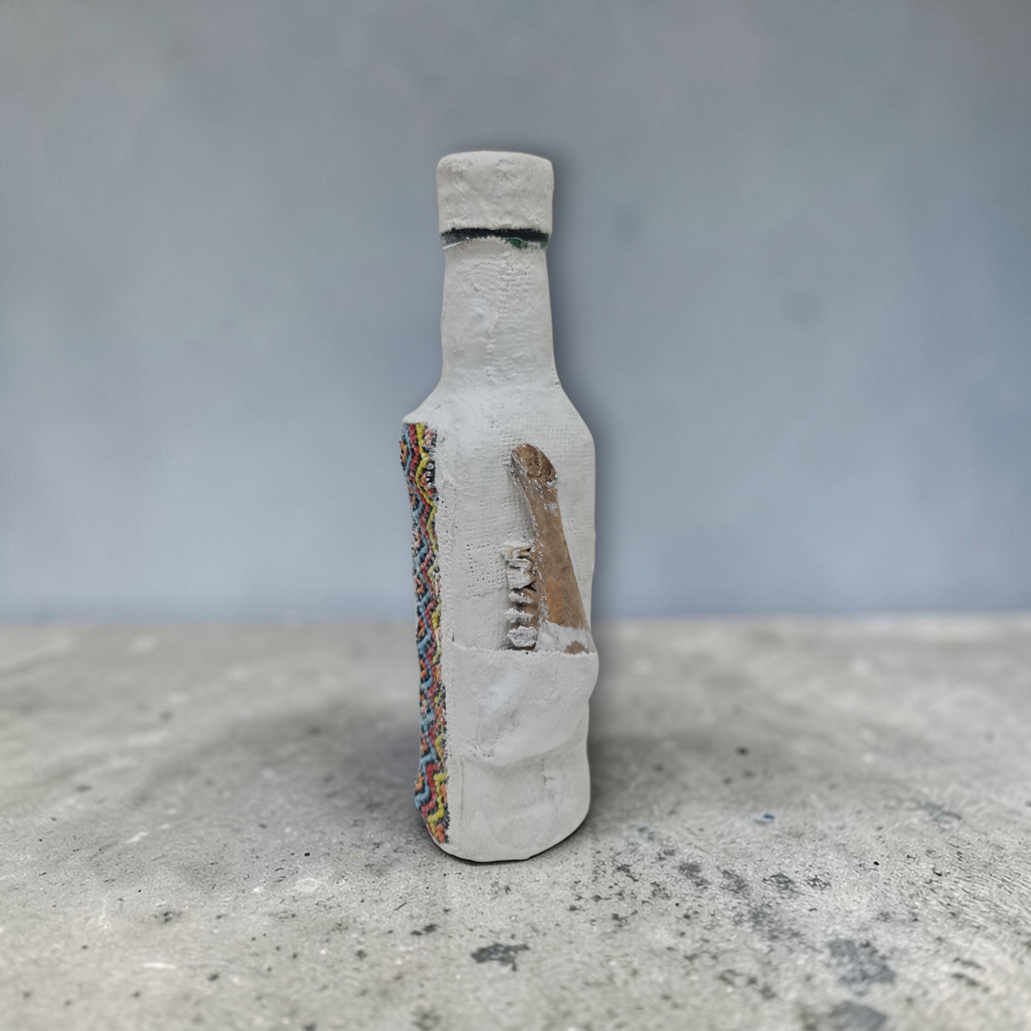 Botella cargada , de la Suerte African art , vudu , African vodun