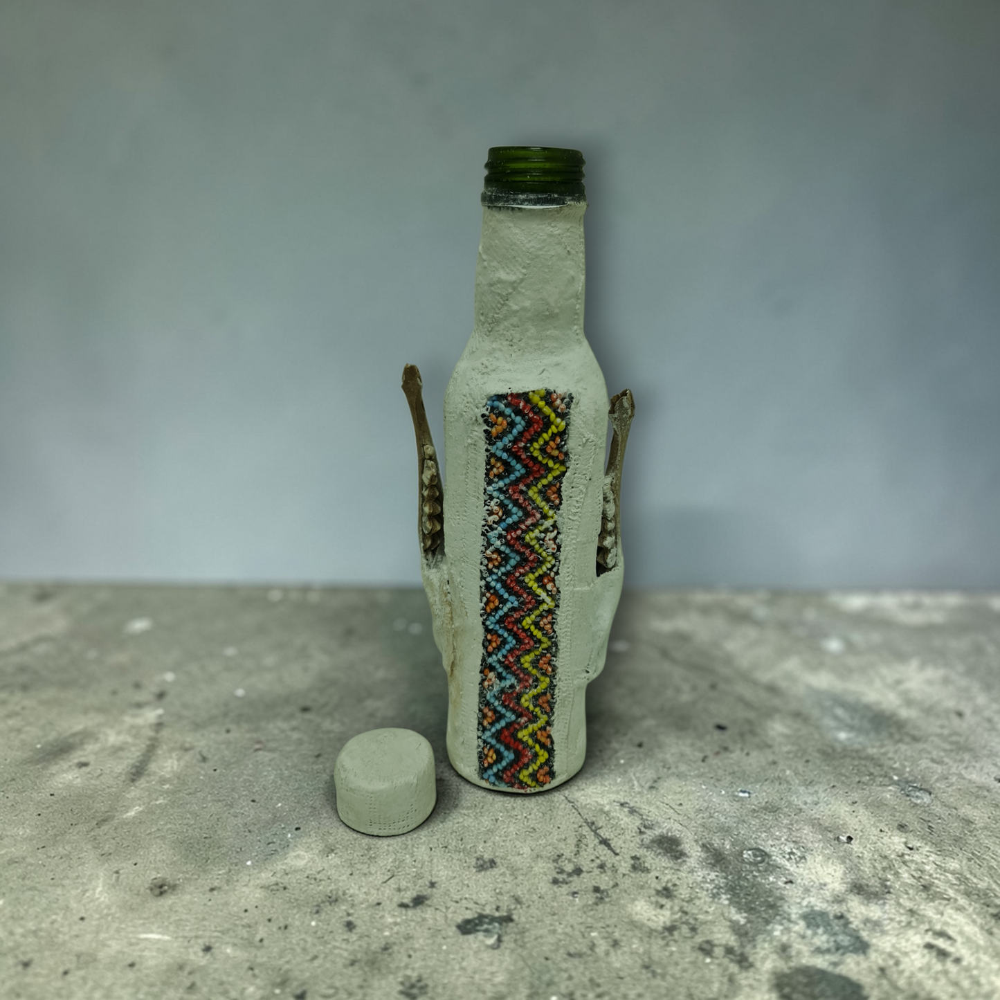 Botella cargada , de la Suerte African art , vudu , African vodun