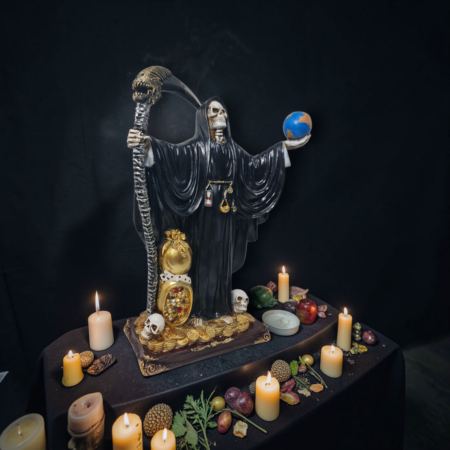 Estatua Santa Muerte con bola , Santísima Muerte , deidades , mitología