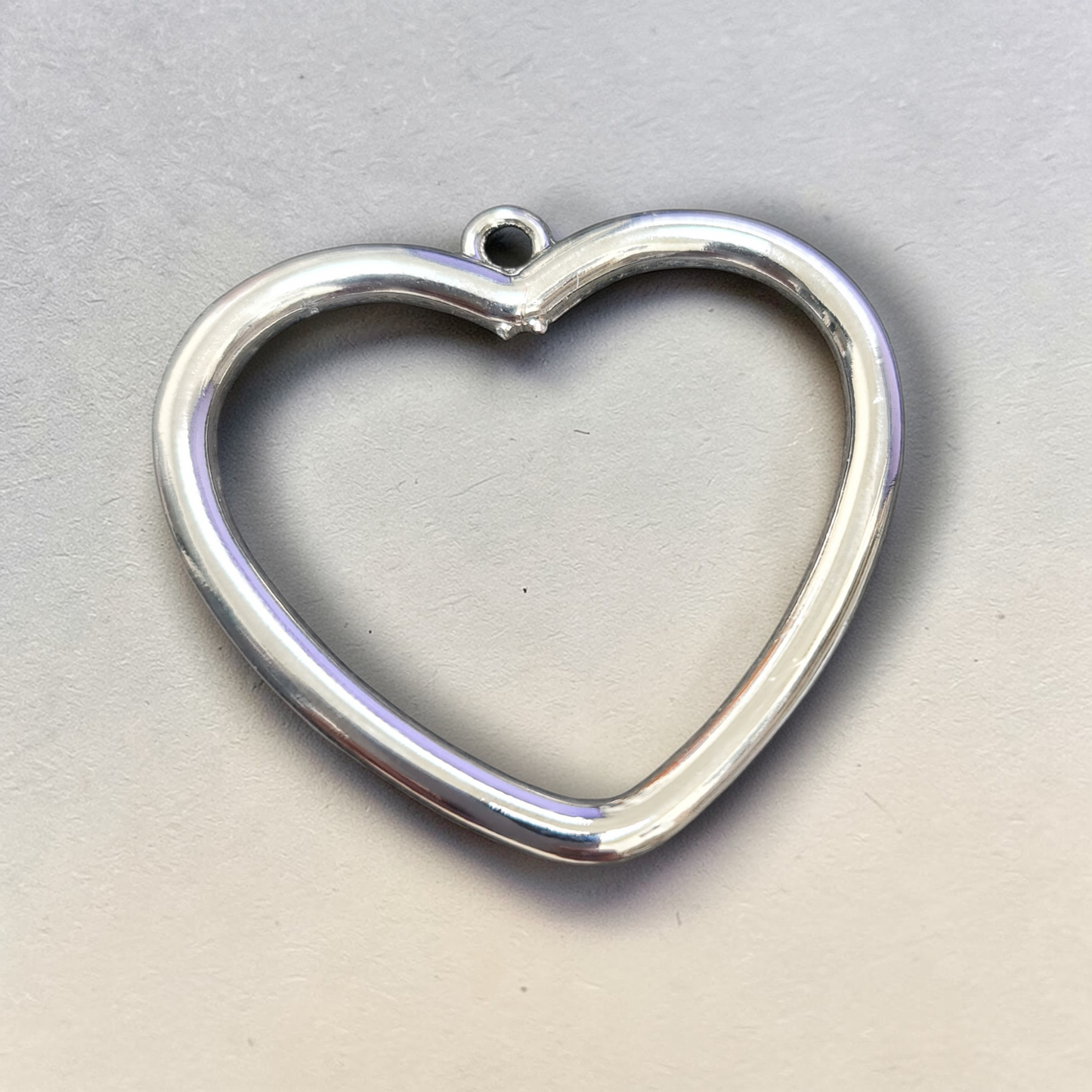 Corazon de metal acero , refuerzo del Orisha Oggun Santeria Yoruba