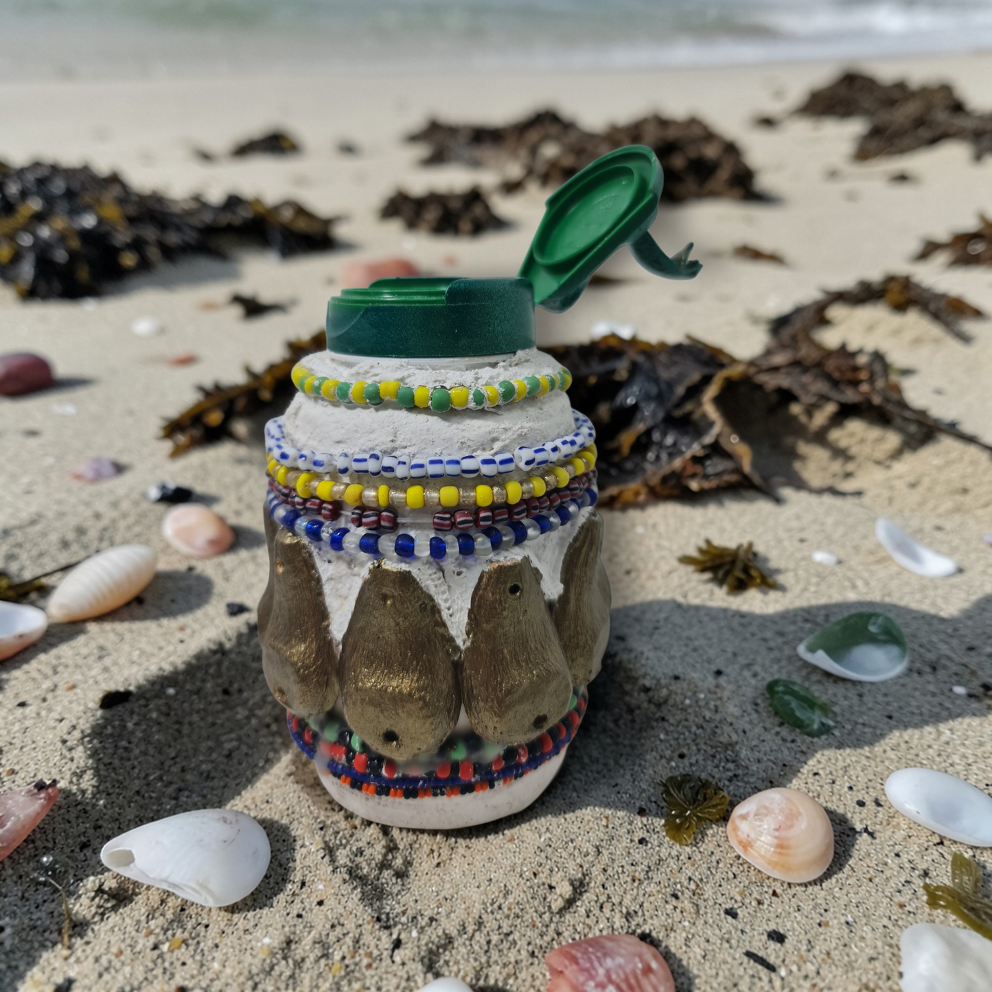 Flasche mit magischem Pulver, um Menschen fernzuhalten, Voodoo, afrikanischer Voodoo