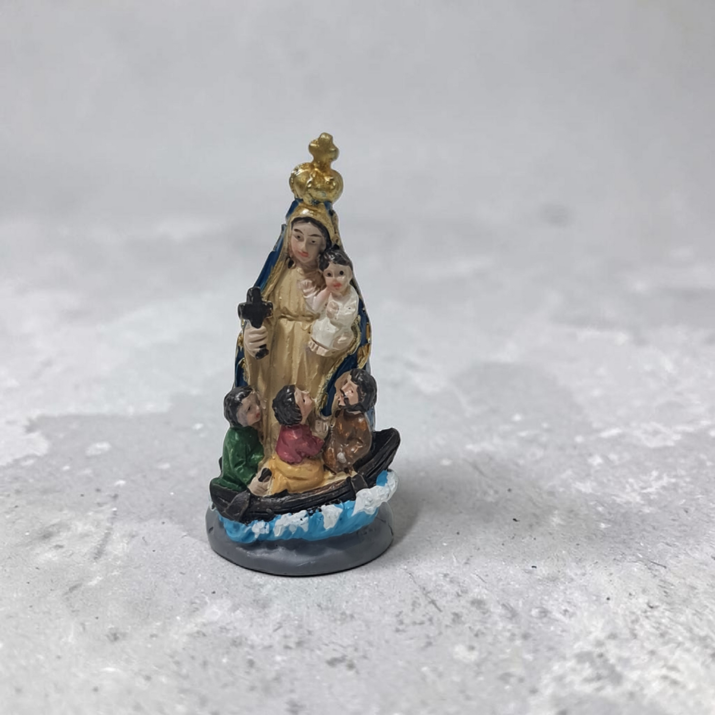 caridad del cobre lata