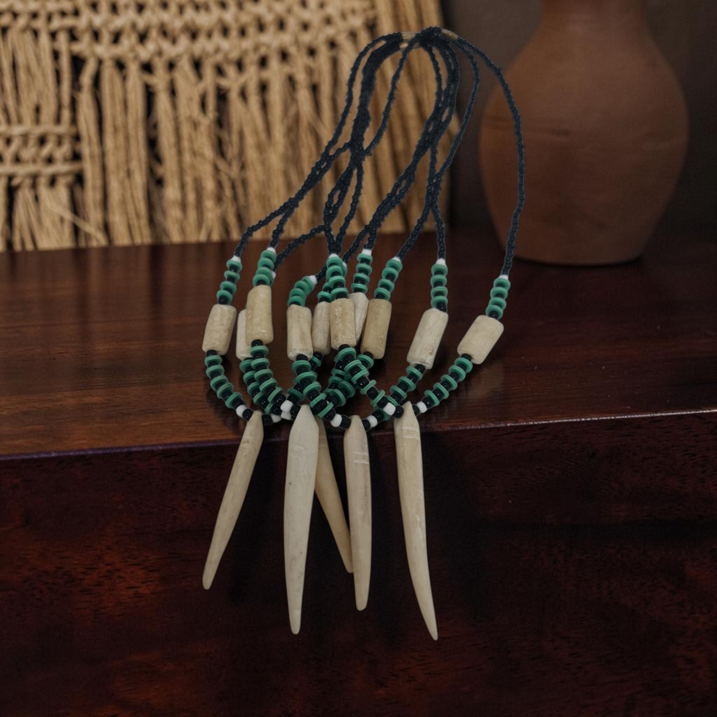 Glückslederanhänger, Original aus Benin, Amulett
