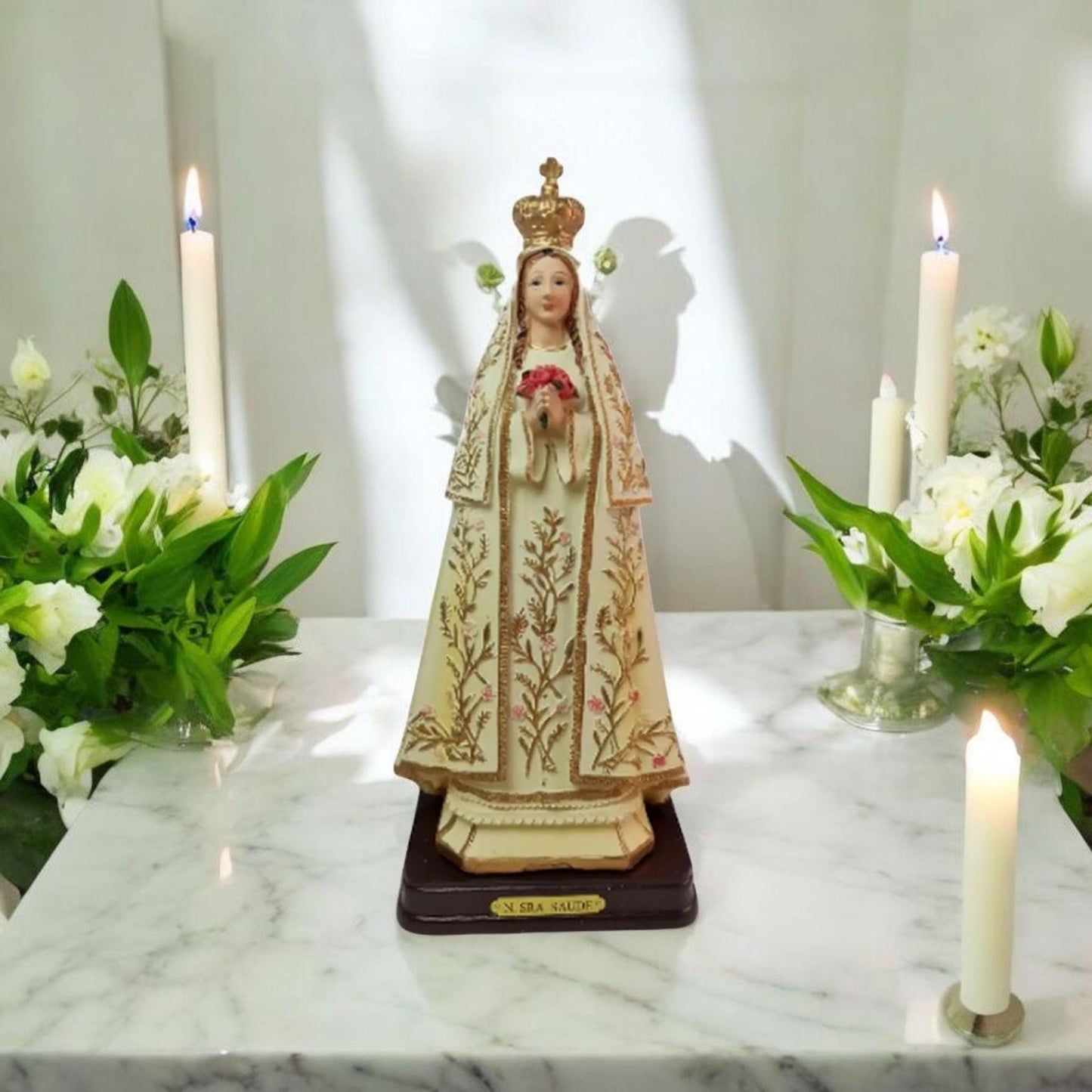 Nuestra Señora de la salud 26cm , virgenes y santos catolicos
